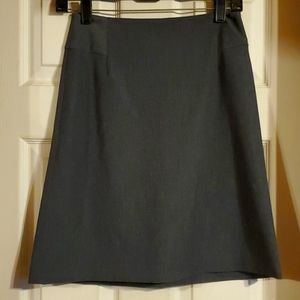 The Limited stretch skirt size 0 charcoal